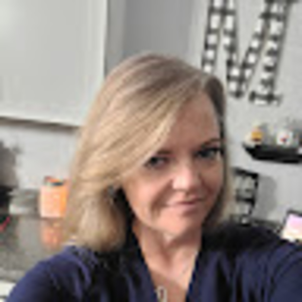 Meet your Posher, Christy